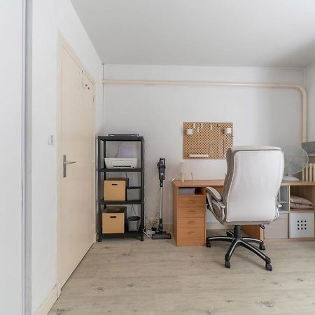 Le Dejoux - Appartement Avec Terrasse En Centre Ville Vichy Eksteriør billede