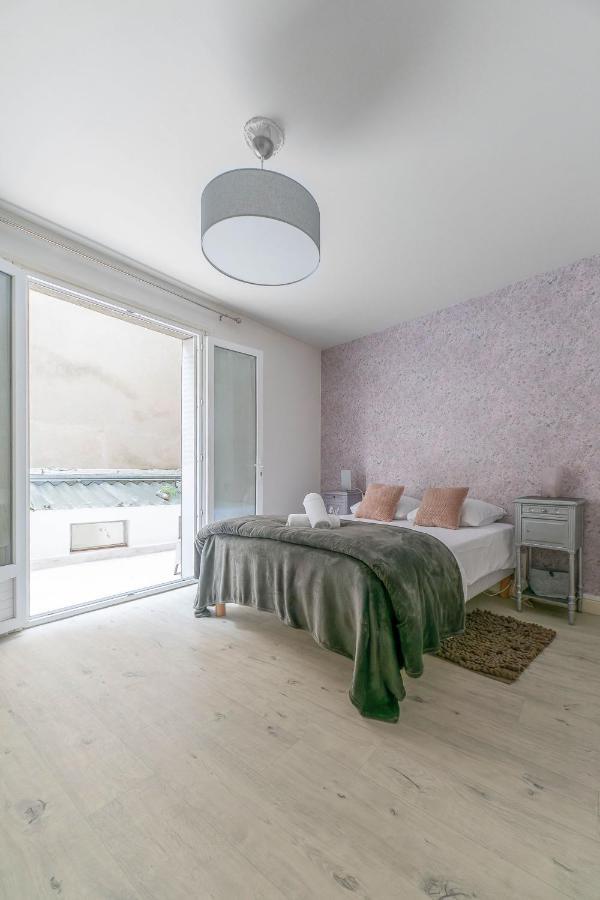 Le Dejoux - Appartement Avec Terrasse En Centre Ville Vichy Eksteriør billede