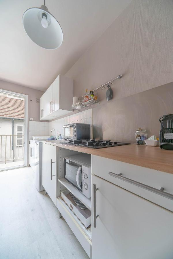 Le Dejoux - Appartement Avec Terrasse En Centre Ville Vichy Eksteriør billede