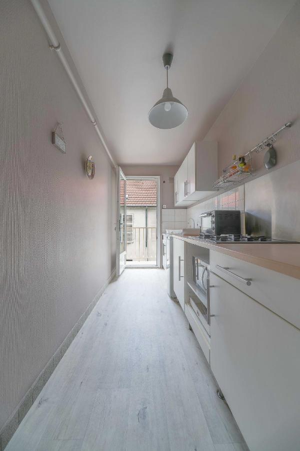 Le Dejoux - Appartement Avec Terrasse En Centre Ville Vichy Eksteriør billede