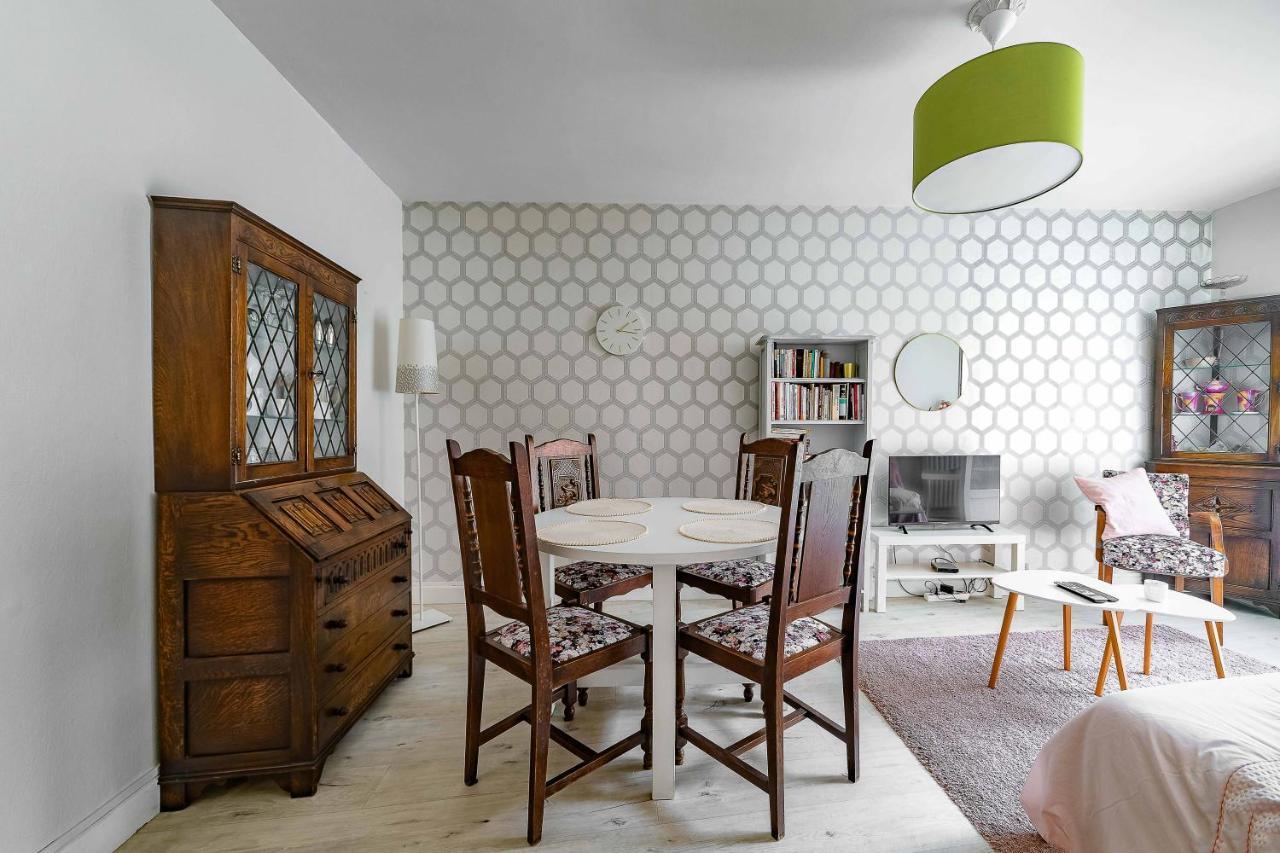 Le Dejoux - Appartement Avec Terrasse En Centre Ville Vichy Eksteriør billede