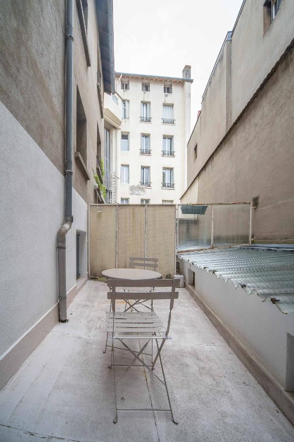 Le Dejoux - Appartement Avec Terrasse En Centre Ville Vichy Eksteriør billede