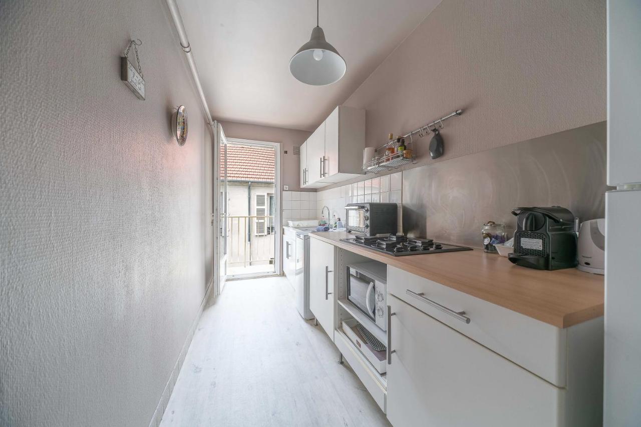 Le Dejoux - Appartement Avec Terrasse En Centre Ville Vichy Eksteriør billede